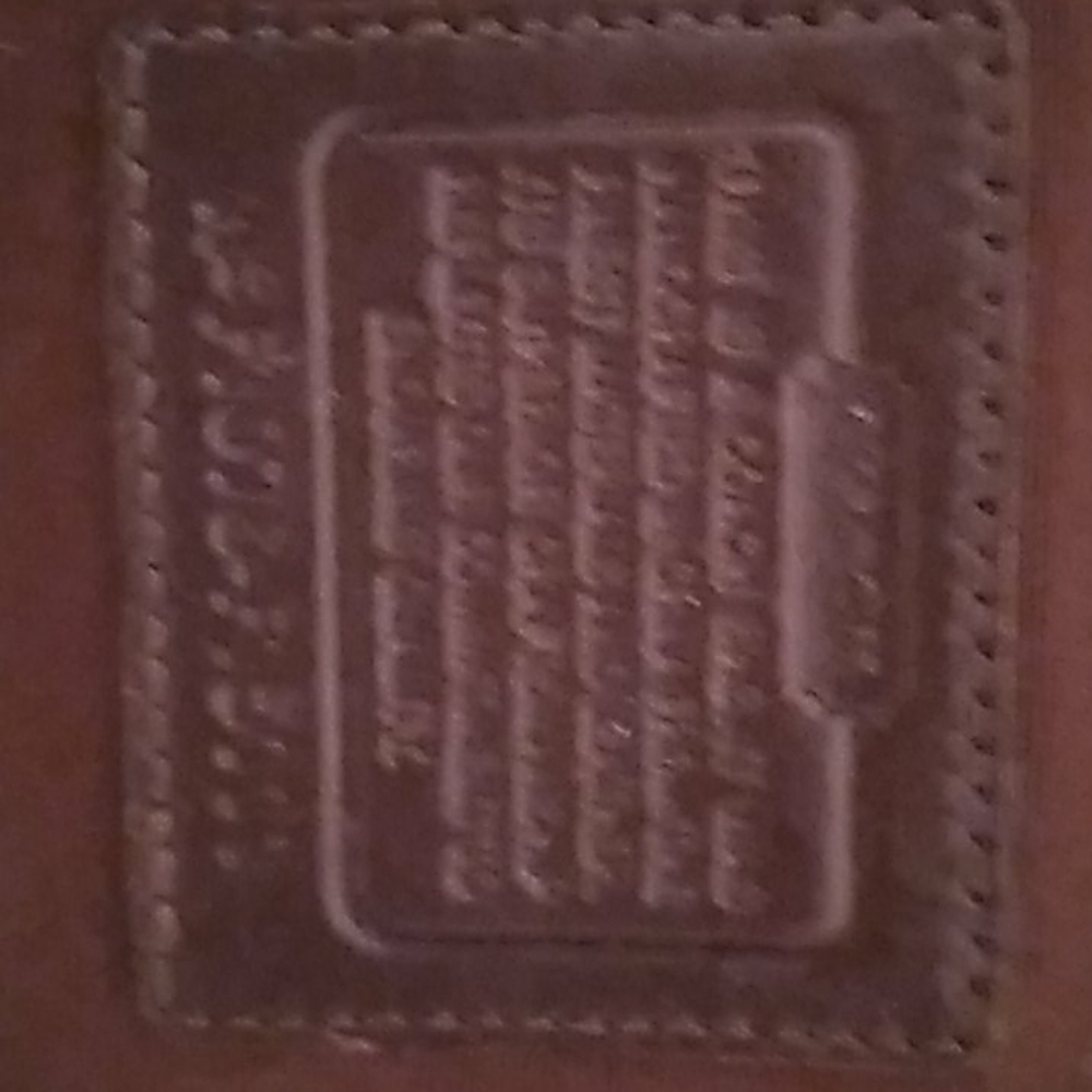 Coach - Picture 4 of 4